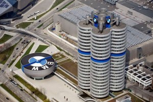 ب‌-ام‌-دبلیو-یک-شرکت-خودروسازی-در-آلمان